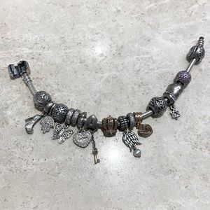 Pandora bracelet with 15 charms
